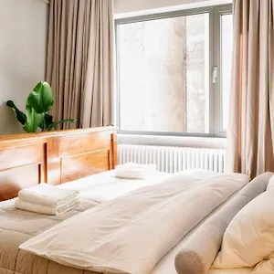  דירה Luxurious Huge Flat With Large Terrace