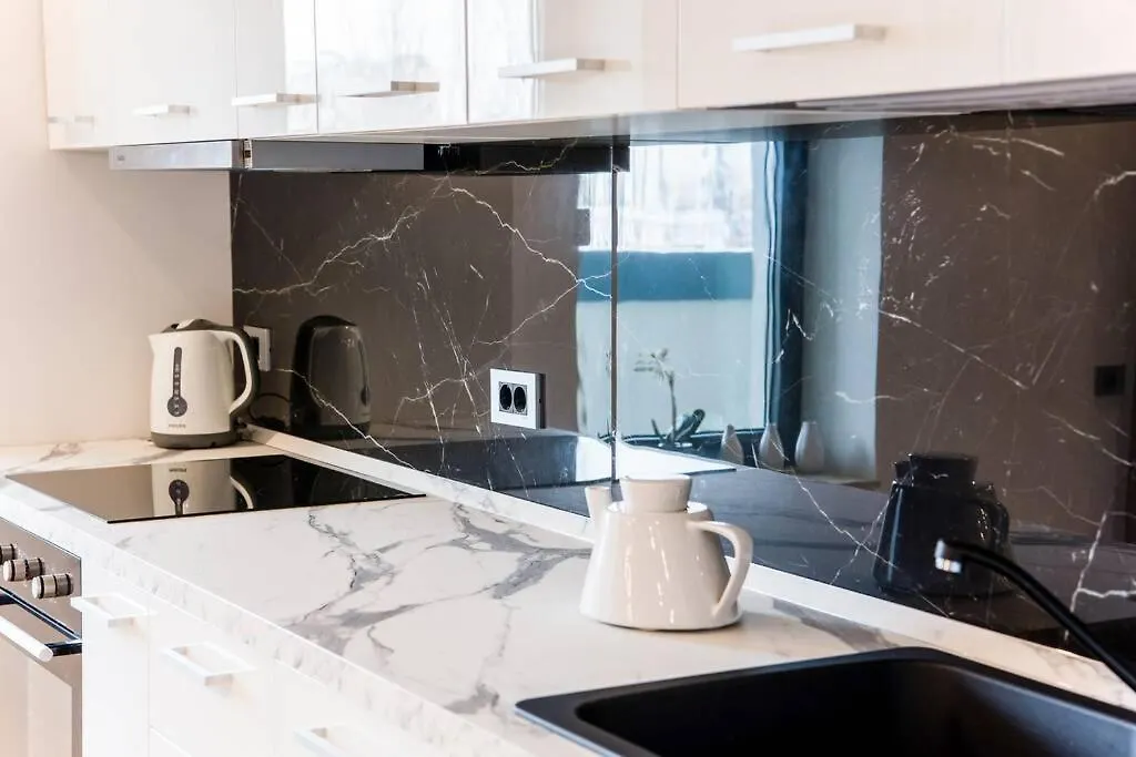 Aviatiei Tower, Luxury Apartment, Brand New, Underground Parking Bucharest Apartment
