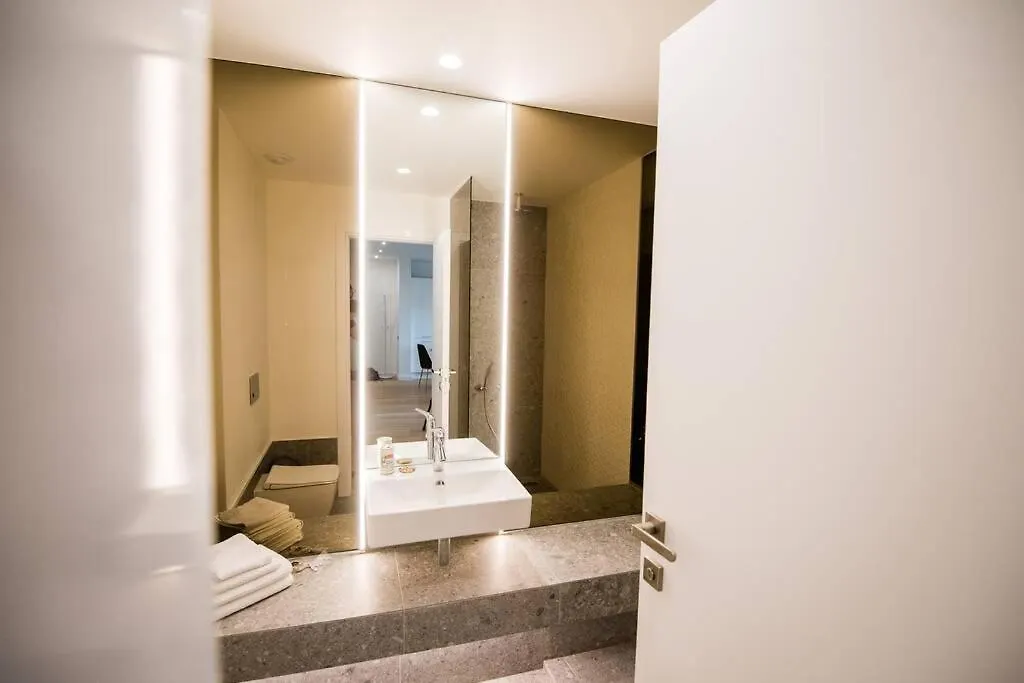 Aviatiei Tower, Luxury Apartment, Brand New, Underground Parking Bucarest Apartamento