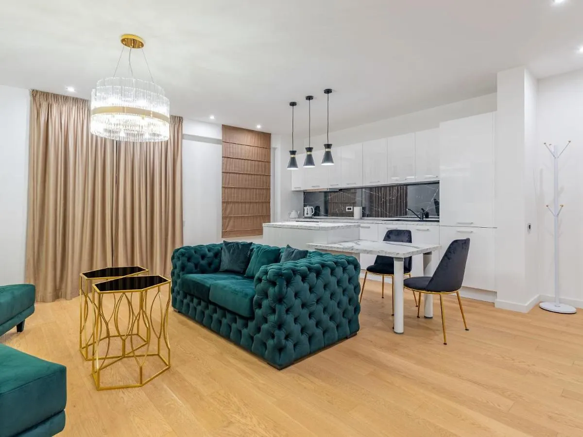Aviatiei Tower, Luxury Apartment, Brand New, Underground Parking Bucharest Romania